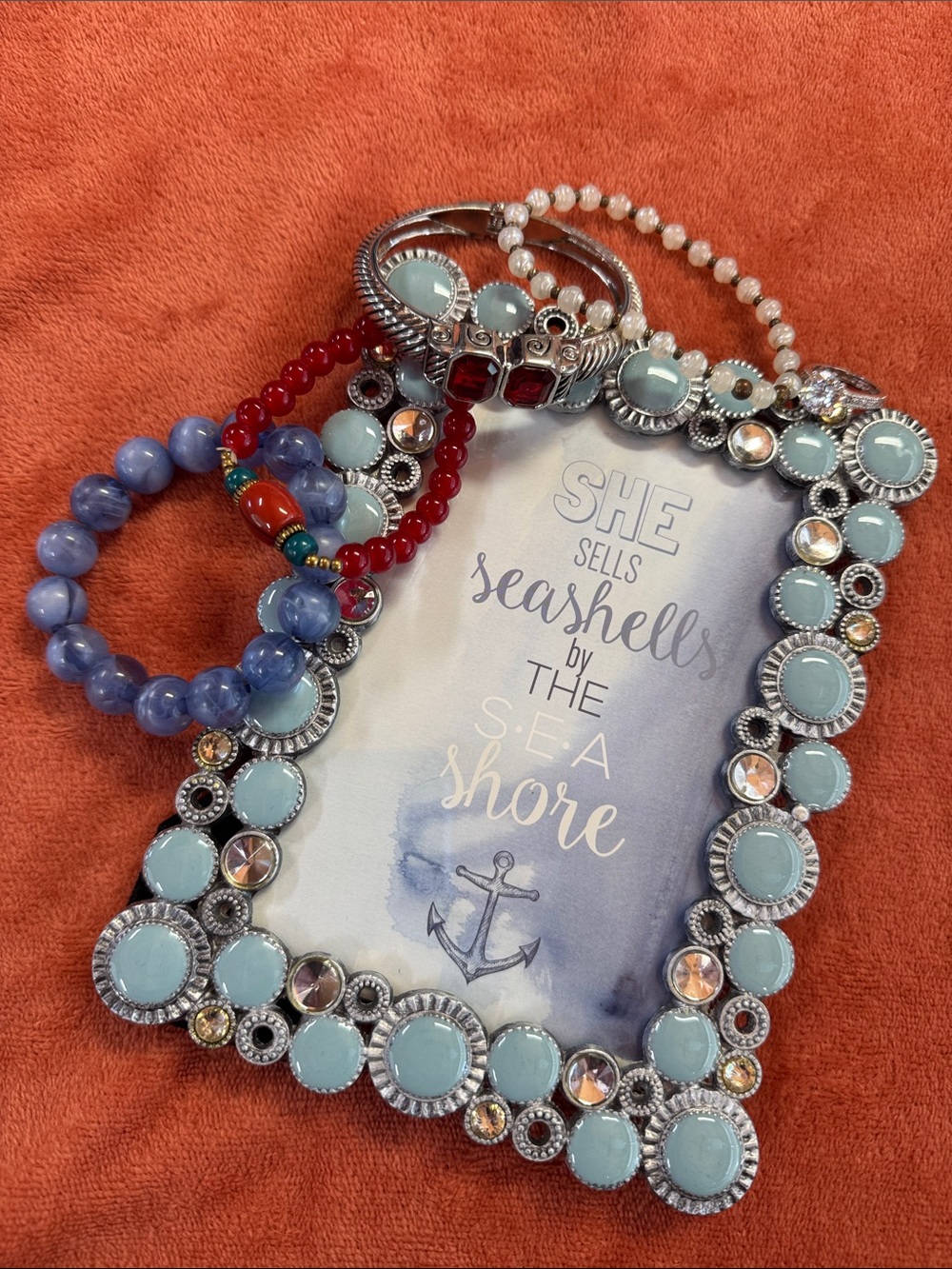 Bundle of jewelry plus a beautiful picture frame